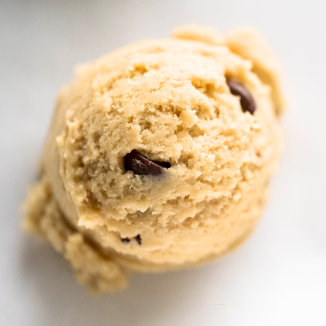 Chocolate Chip Cookie Dough Bites