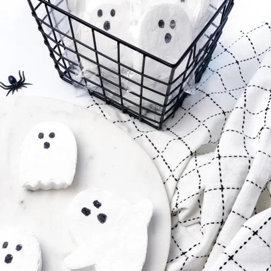 Vanilla Bean Marshmallow Ghosts